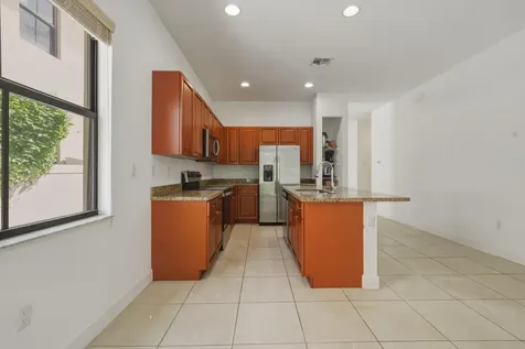 5105 NW 51st Terrace Tamarac FL 33319