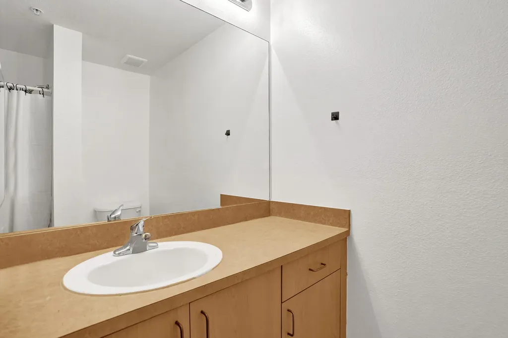 533 NE 3rd Avenue Fort Lauderdale FL 33301