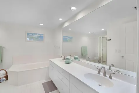 421 NE Plantation Stuart FL 34996