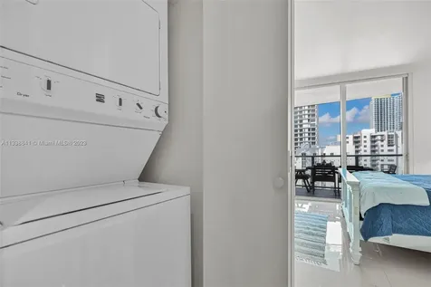 1010 SW 2nd Avenue Miami FL 33130