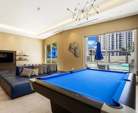 1010 SW 2nd Avenue Miami FL 33130