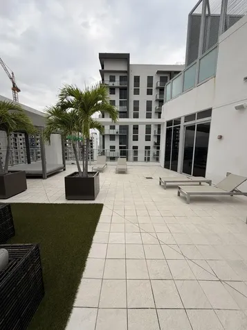 1010 SW 2nd Avenue Miami FL 33130