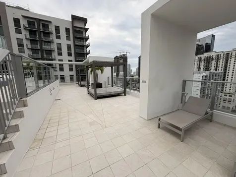 1010 SW 2nd Avenue Miami FL 33130
