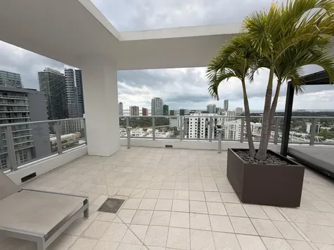 1010 SW 2nd Avenue Miami FL 33130
