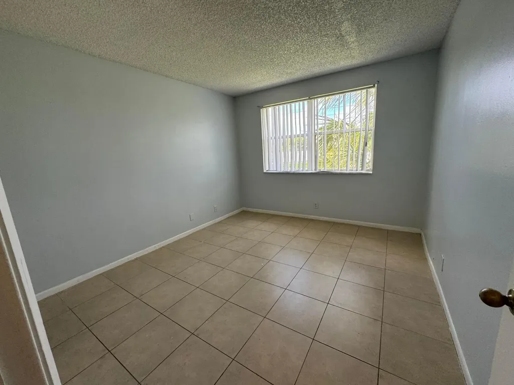 8891 Wiles Road Coral Springs FL 33067
