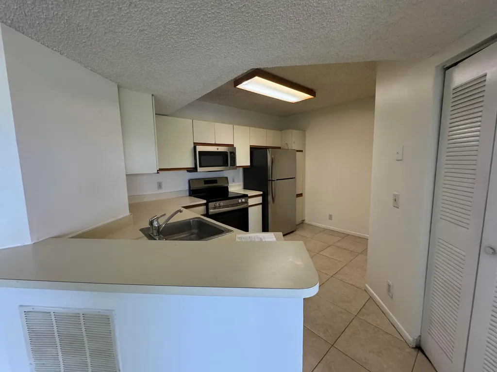 8891 Wiles Road Coral Springs FL 33067