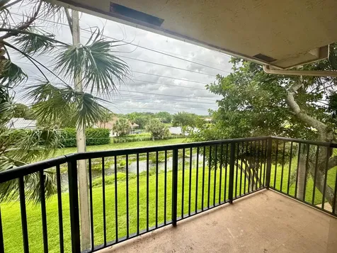 8891 Wiles Road Coral Springs FL 33067