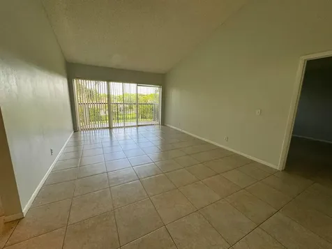 8891 Wiles Road Coral Springs FL 33067