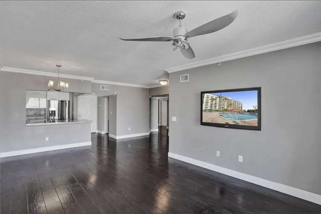 3020 NE 32nd Avenue Fort Lauderdale FL 33308