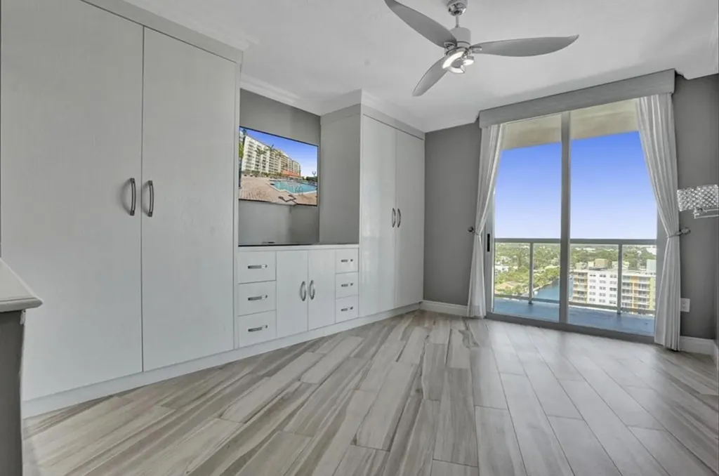 3020 NE 32nd Avenue Fort Lauderdale FL 33308