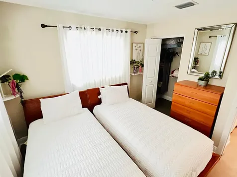 441 NW 7th Terrace Fort Lauderdale FL 33311