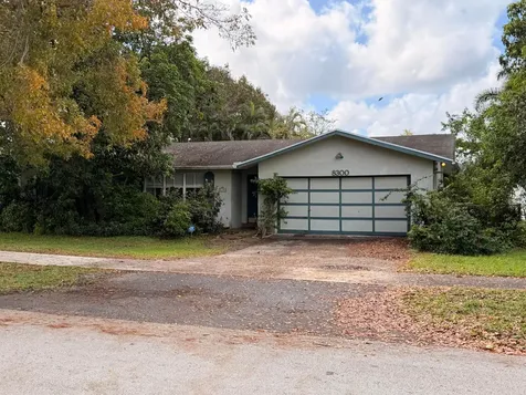 8300 SW 26th Place Davie FL 33328