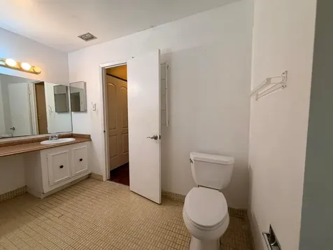 8300 SW 26th Place Davie FL 33328