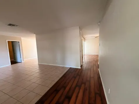8300 SW 26th Place Davie FL 33328