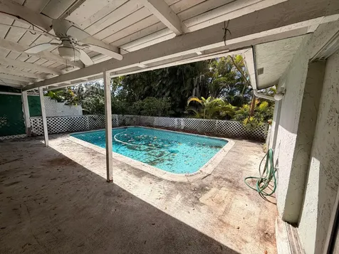 8300 SW 26th Place Davie FL 33328