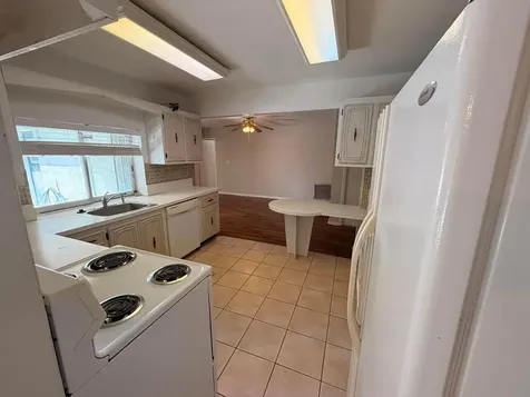 8300 SW 26th Place Davie FL 33328