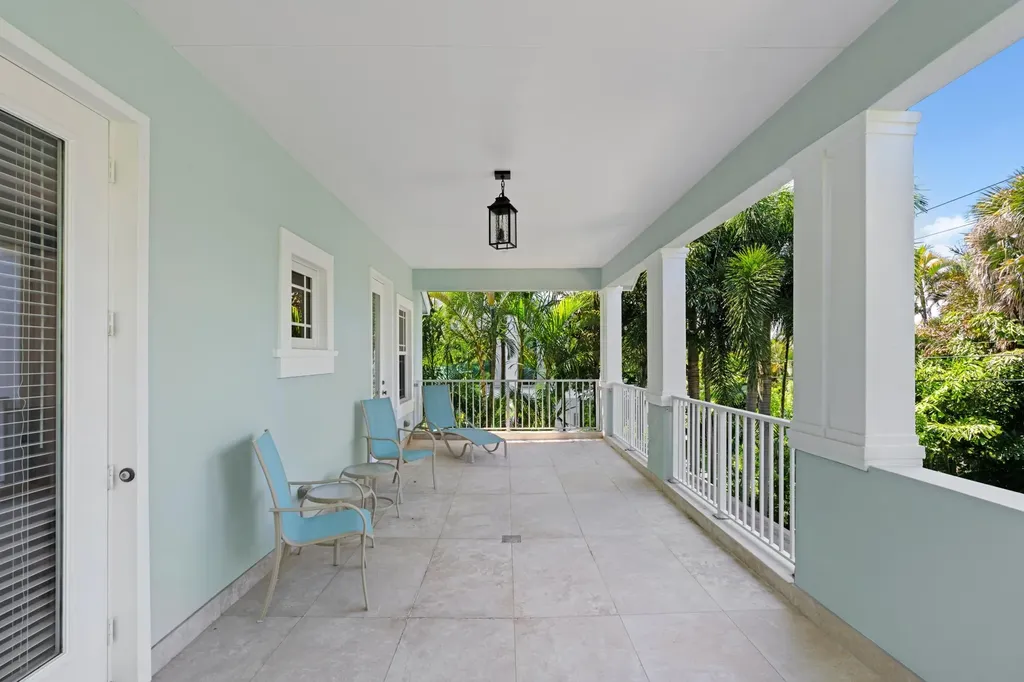 137 Cortez Road West Palm Beach FL 33405