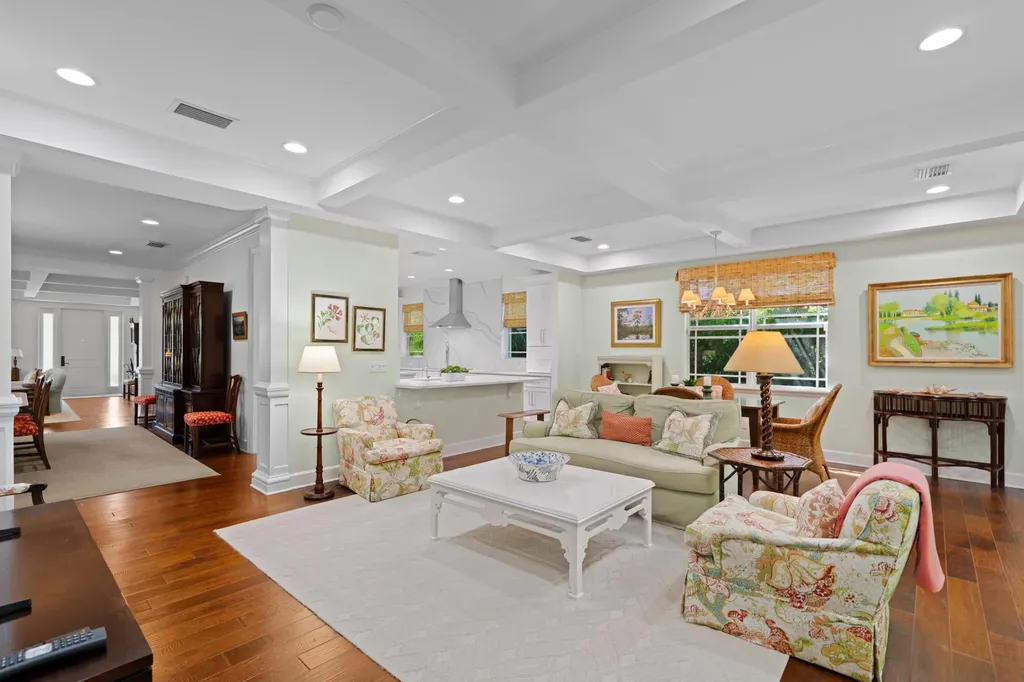 137 Cortez Road West Palm Beach FL 33405