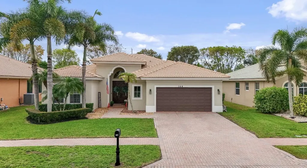 144 Bella Vista Way Royal Palm Beach FL 33411