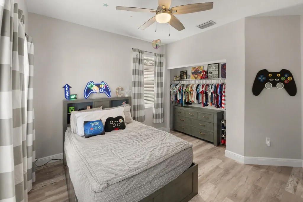 144 Bella Vista Way Royal Palm Beach FL 33411