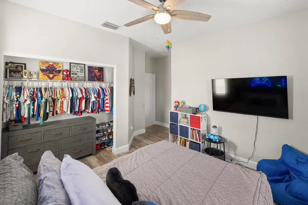 144 Bella Vista Way Royal Palm Beach FL 33411