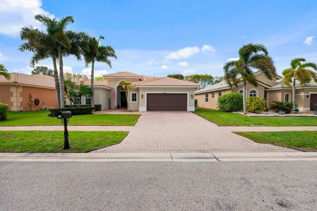 144 Bella Vista Way Royal Palm Beach FL 33411