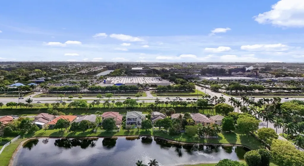 144 Bella Vista Way Royal Palm Beach FL 33411