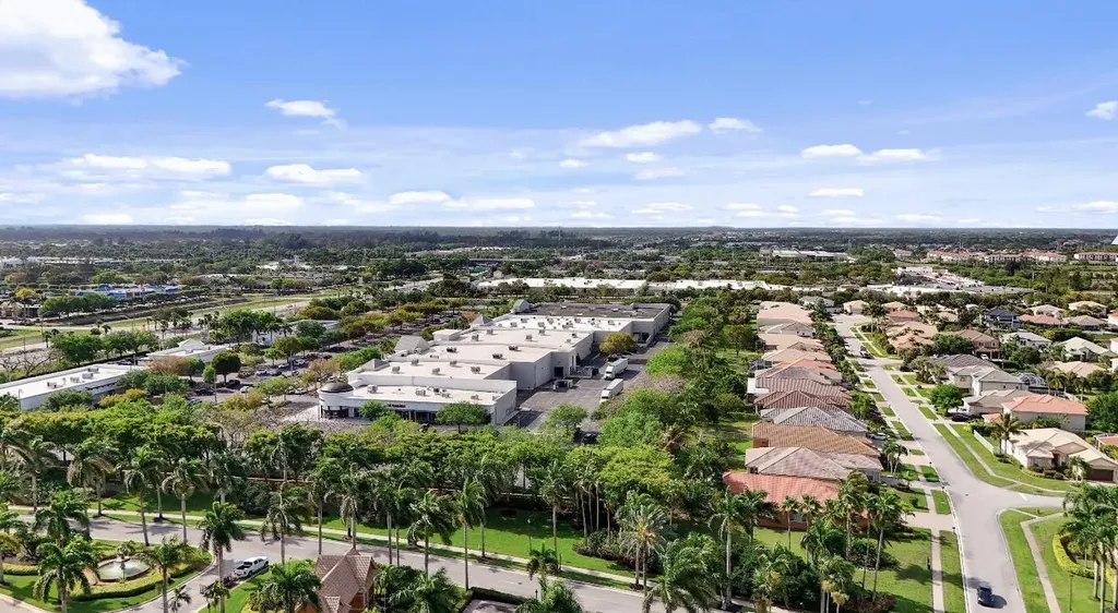 144 Bella Vista Way Royal Palm Beach FL 33411