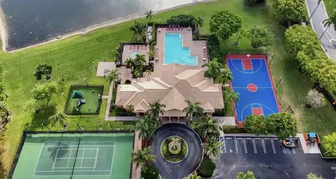144 Bella Vista Way Royal Palm Beach FL 33411