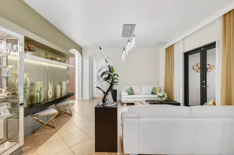 8137 Ferentino Pass Delray Beach FL 33446