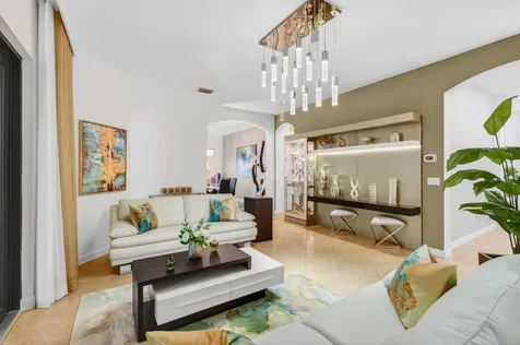 8137 Ferentino Pass Delray Beach FL 33446
