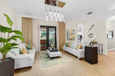8137 Ferentino Pass Delray Beach FL 33446