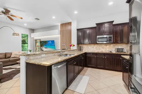 8137 Ferentino Pass Delray Beach FL 33446