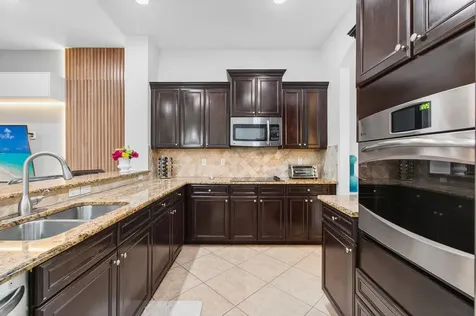 8137 Ferentino Pass Delray Beach FL 33446