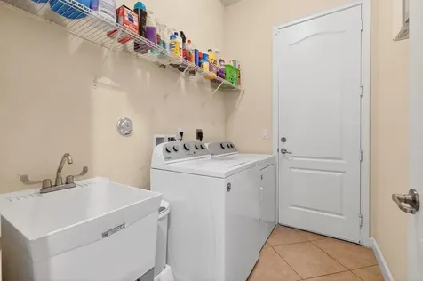 8137 Ferentino Pass Delray Beach FL 33446