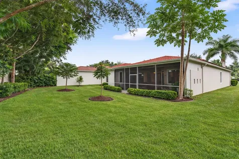 8137 Ferentino Pass Delray Beach FL 33446