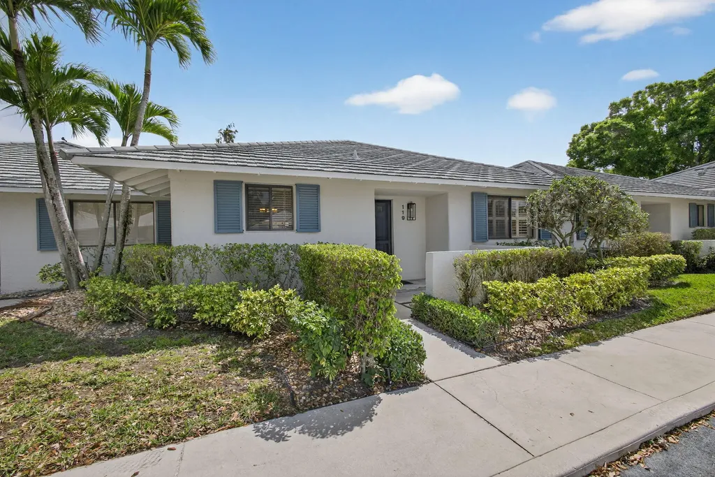 119 Club Drive Palm Beach Gardens FL 33418