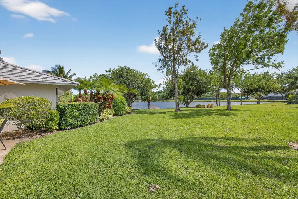 119 Club Drive Palm Beach Gardens FL 33418