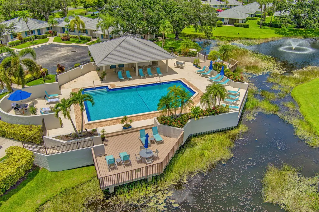 119 Club Drive Palm Beach Gardens FL 33418