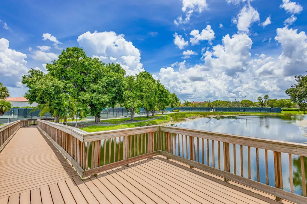 119 Club Drive Palm Beach Gardens FL 33418