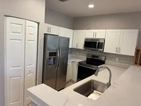 2024 Freeport Lane Riviera Beach FL 33404