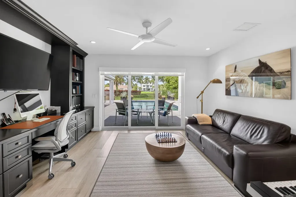 17646 Scarsdale Way Boca Raton FL 33496