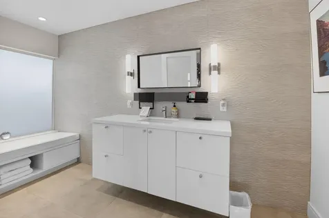17646 Scarsdale Way Boca Raton FL 33496
