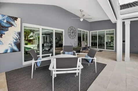 17646 Scarsdale Way Boca Raton FL 33496