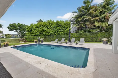 17646 Scarsdale Way Boca Raton FL 33496
