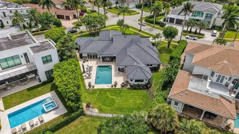 17646 Scarsdale Way Boca Raton FL 33496