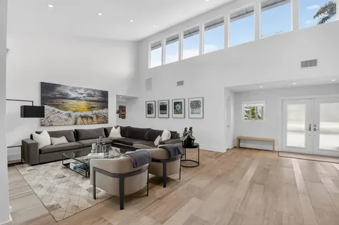 17646 Scarsdale Way Boca Raton FL 33496