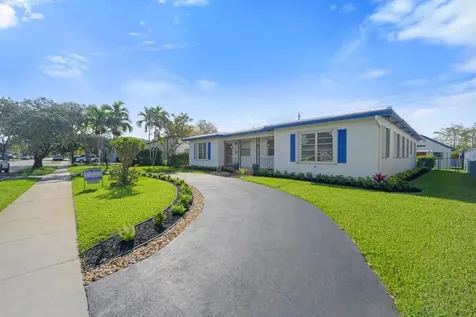 1706 Dewey Street Hollywood FL 33020