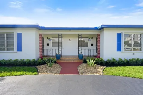 1706 Dewey Street Hollywood FL 33020