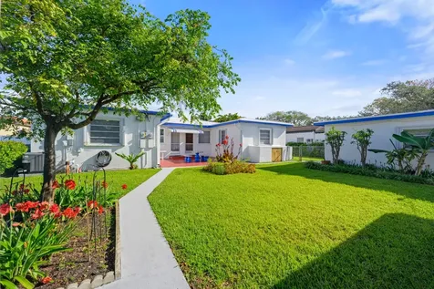 1706 Dewey Street Hollywood FL 33020